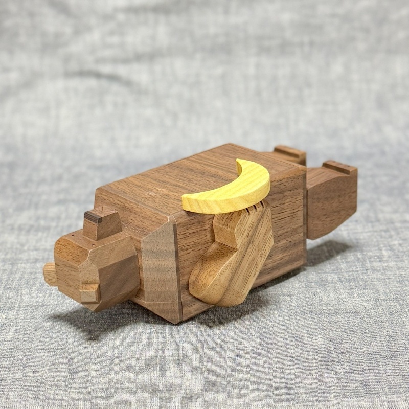 Moon and Bear by Yoh Kakuda KCG