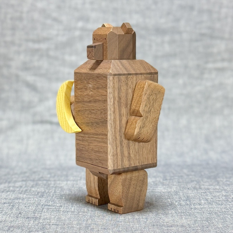 Moon and Bear by Yoh Kakuda KCG