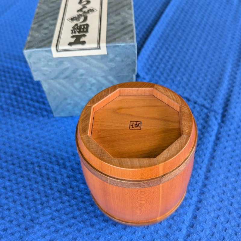 Barrel (P-8) (1983) by Akio Kamei (Karakuri)