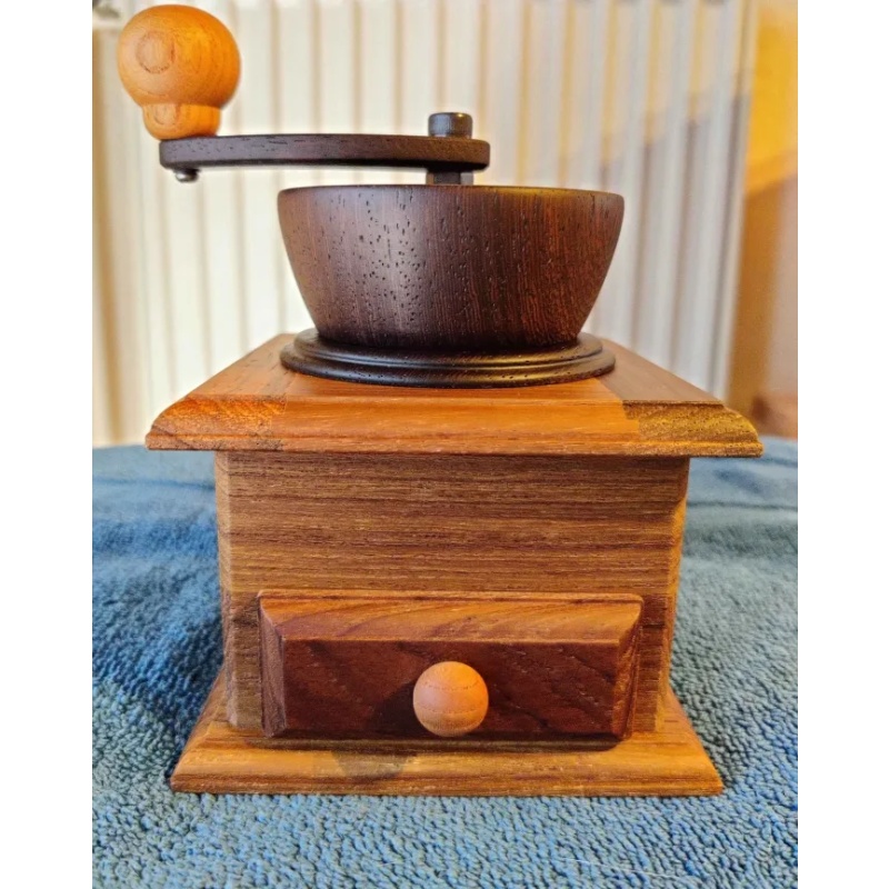 Coffee Mill (RF-83) by Hiroshi Iwahara