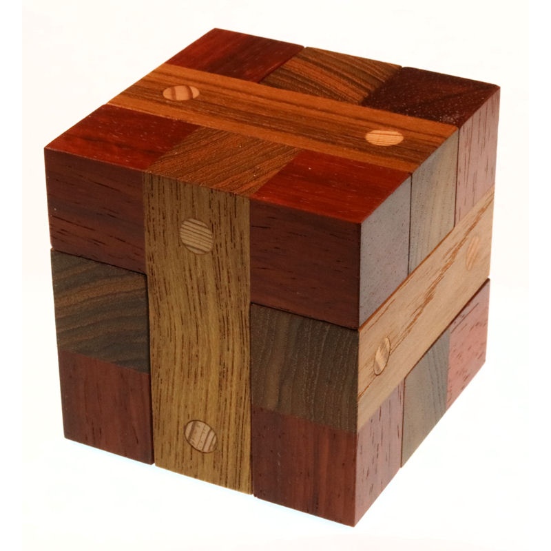 Improved Corner Cube - Josef Pelikan