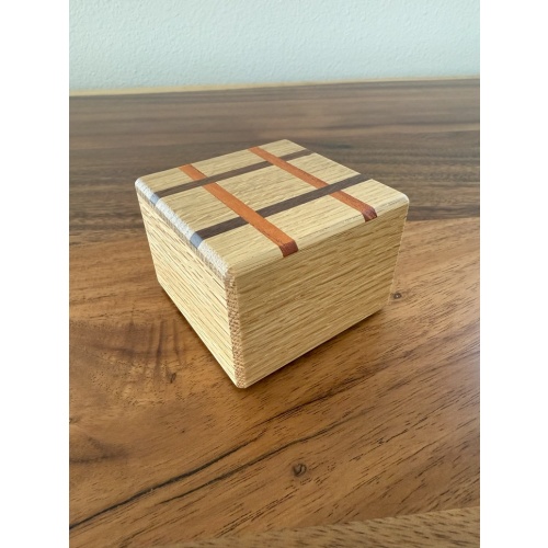 Cosmo Box - Karakuri