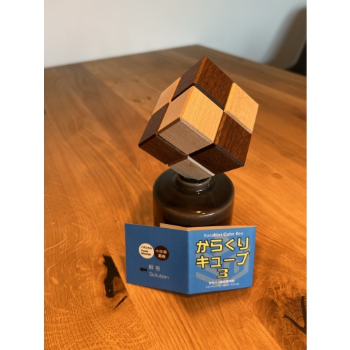 Karakuri Cube Box 3 by Karakuri