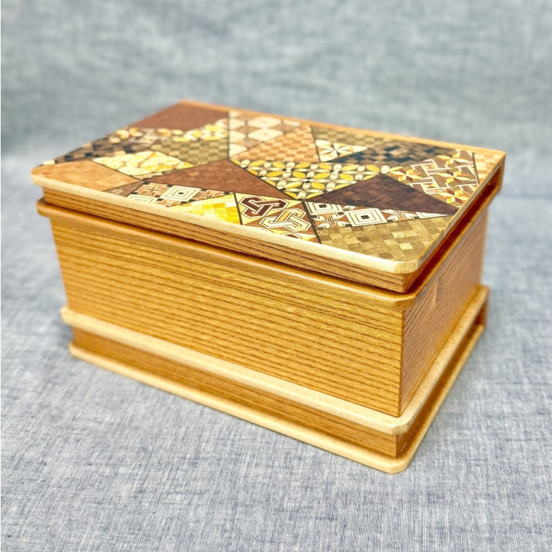 Book Type Secret Box (Large) by Noboru Honma