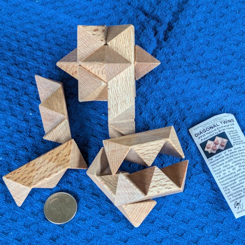 Diagonal Twins (IPP25) by Stuart Gee / Brian Young (Mr Puzzle)