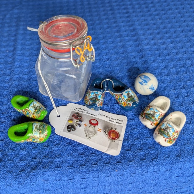 Dutch Souvenir Pack (IPP36) by Rob Hegge