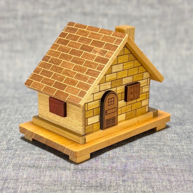 Secret House by Tatsuo Miyamoto Karakuri Box
