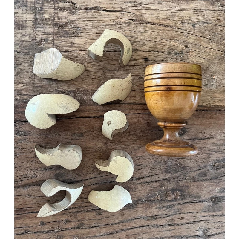 Eggs puzzle by J.J.F.