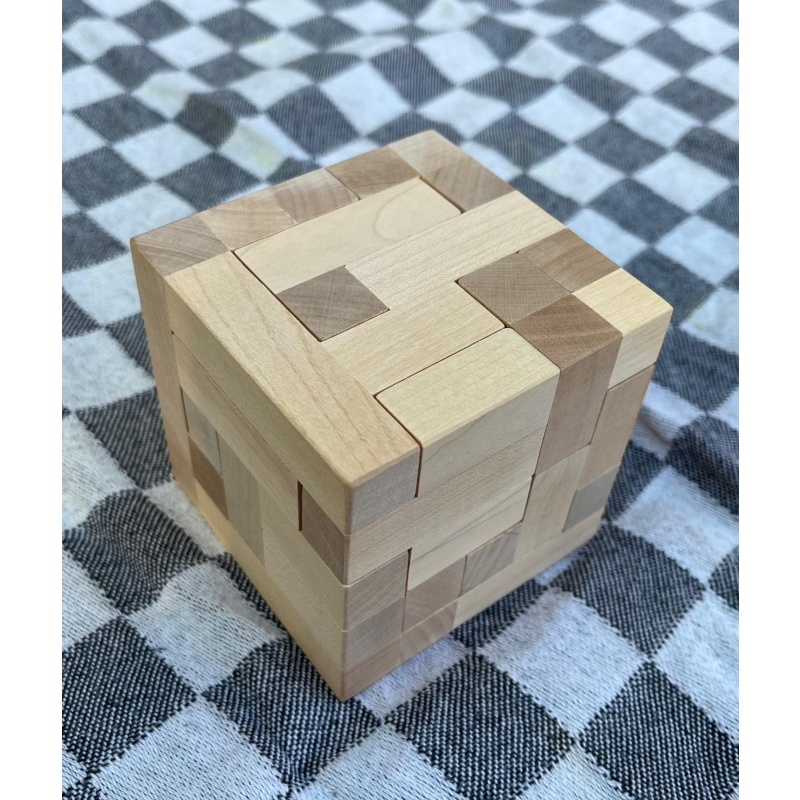 Einsiedler-Box Sonja Heinz