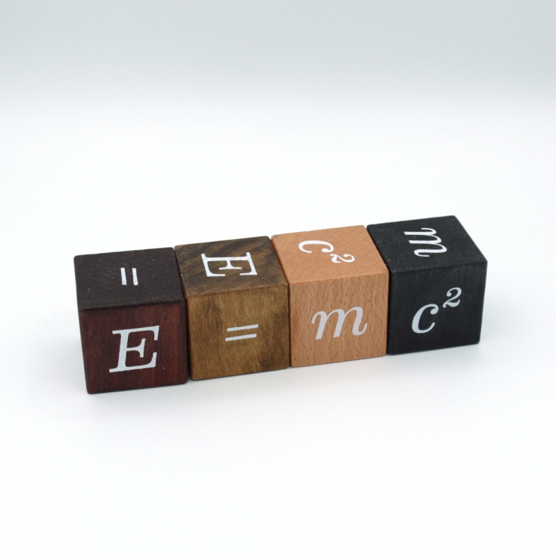 Einstein puzzle cubes
