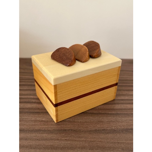 Karakuri Fruit Cake (Small Box)