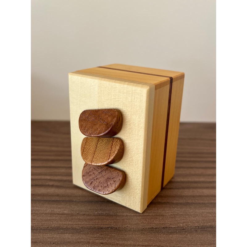 Karakuri Fruit Cake (Small Box)