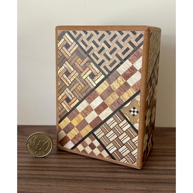 12-step Himitsu-Bako Japanese secret box