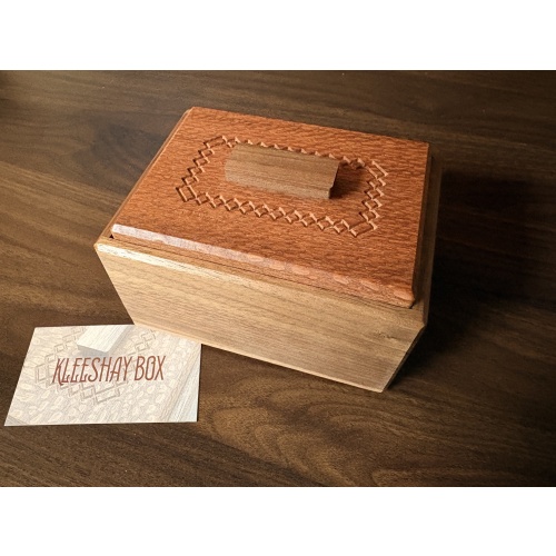 Kleeshay Box by DEDwood Crafts