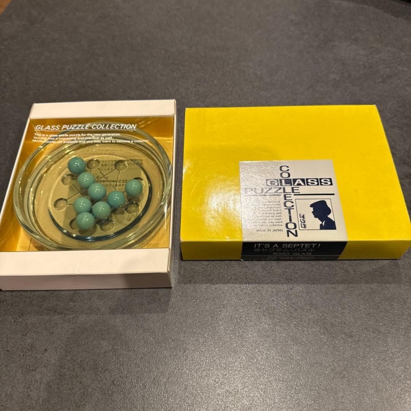 IT'S A SEPTET! by TOYO Glass