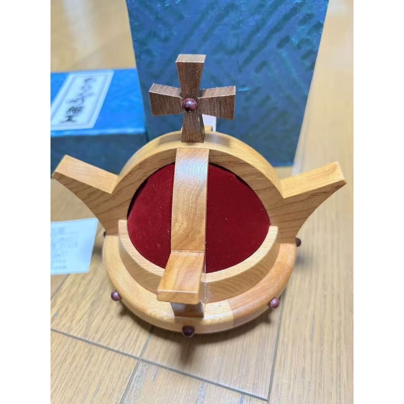 "King Crown"(P-31) Karakuri Box Akio Kamei