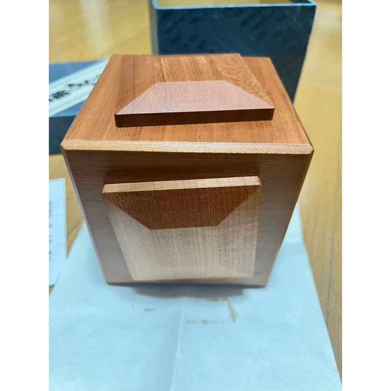 "Tortuous Box"(M-2) Karakuri Box Akio Kamei