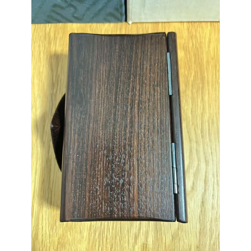 "Small Gift"(P-19-1) Karakuri Box Akio Kamei