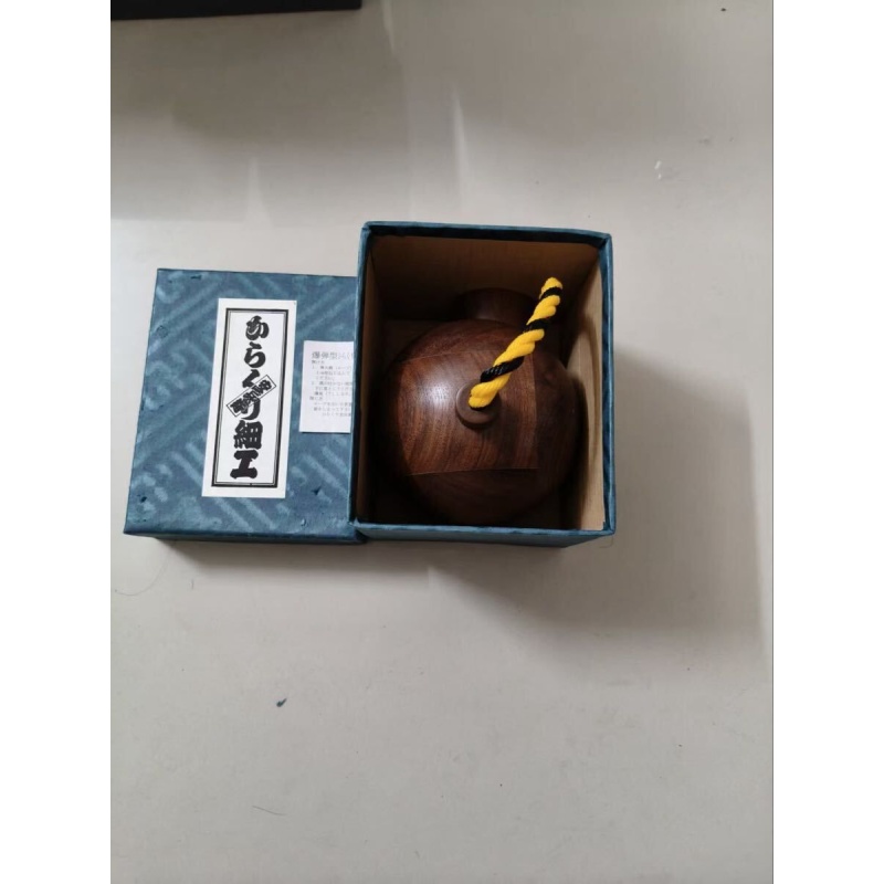 "Bomb"(P-11) Karakuri Box Akio Kamei