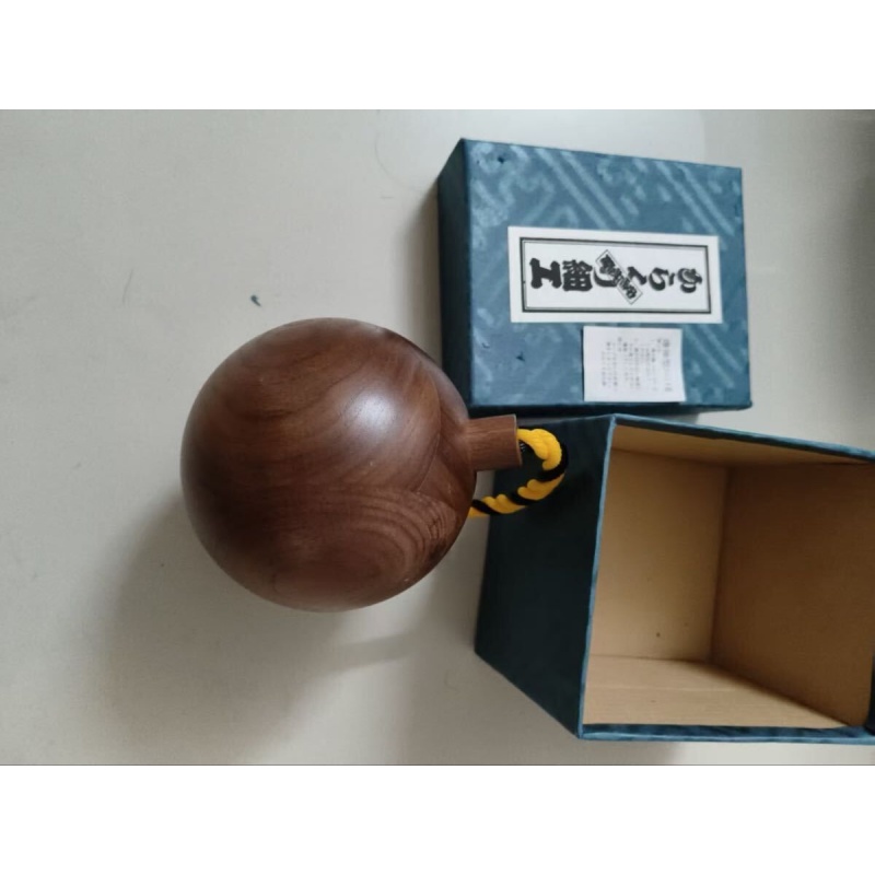 "Bomb"(P-11) Karakuri Box Akio Kamei