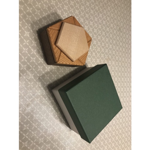 Karakuri Christmas 2018 Star box by Shou Sugimoto