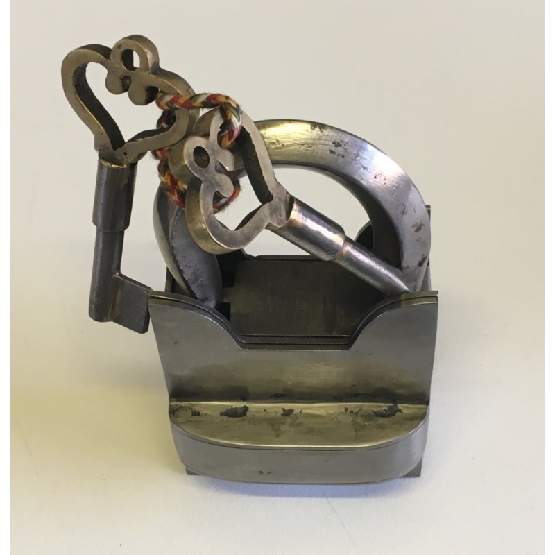 Indian Lock (from Mr Puzzle)