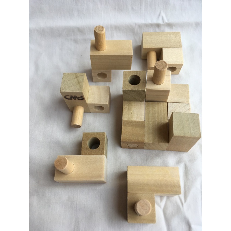 Pin-Hole Cube, IPP16 exchange puzzle