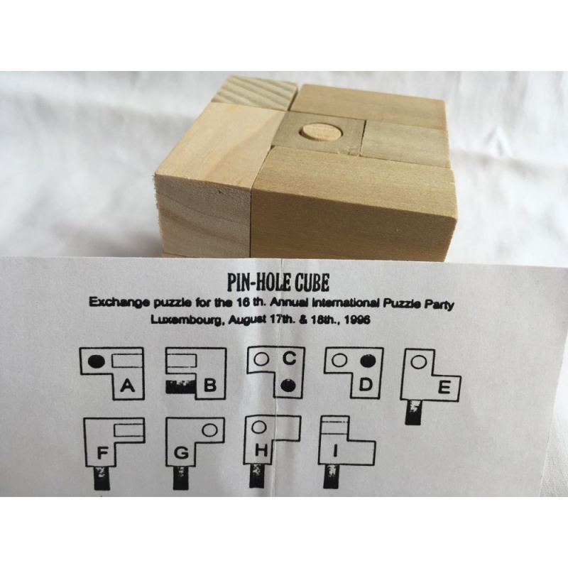 Pin-Hole Cube, IPP16 exchange puzzle