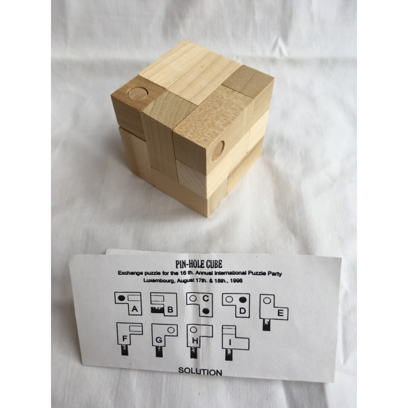 Pin-Hole Cube, IPP16 exchange puzzle