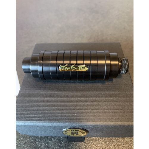 Revomaze Black Lite (Pilot)