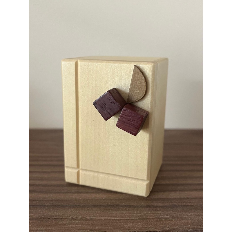 Karakuri Cheese Cake (Small Box)