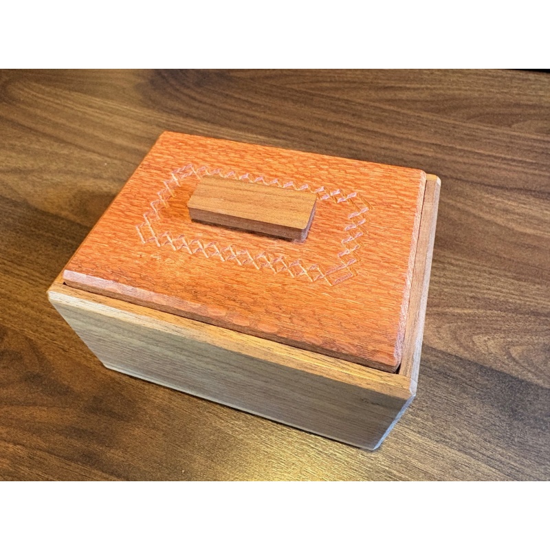 Kleeshay Box by DEDwood Crafts