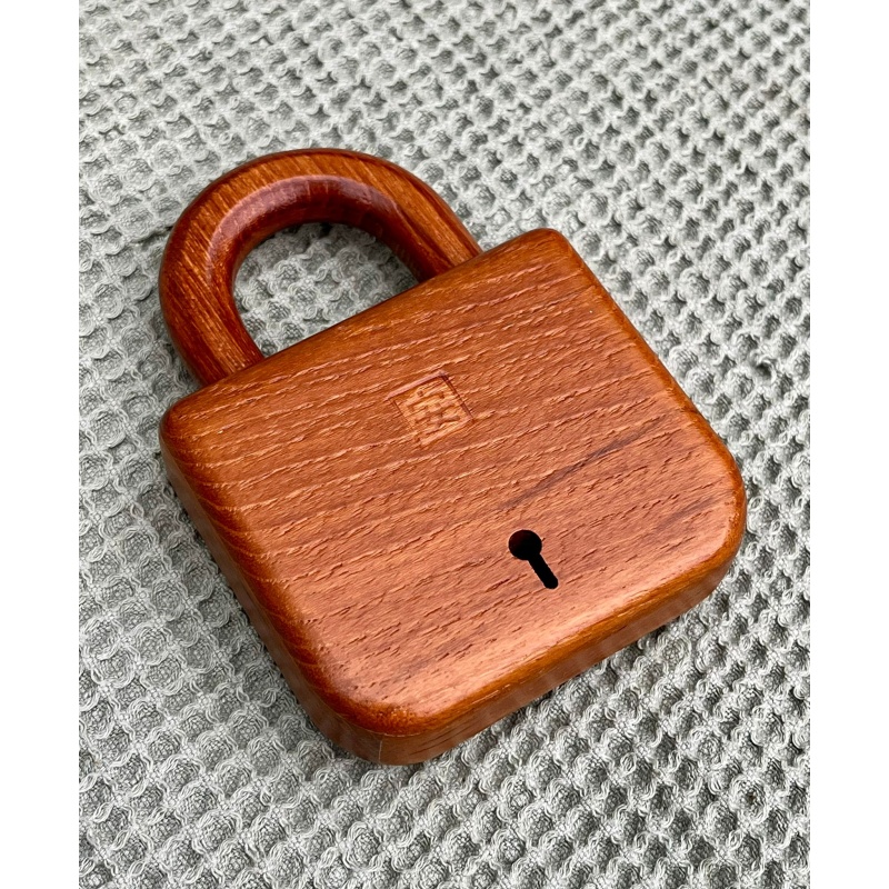 Karakuri Wooden Lock (K-18)