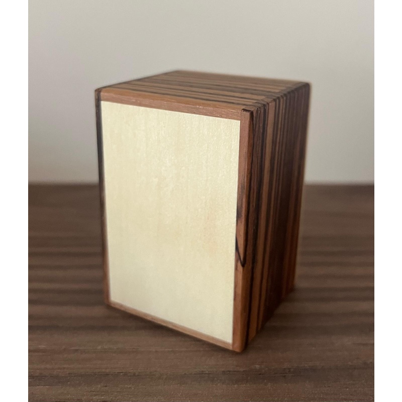 Karakuri Marble Cake (Small Box)