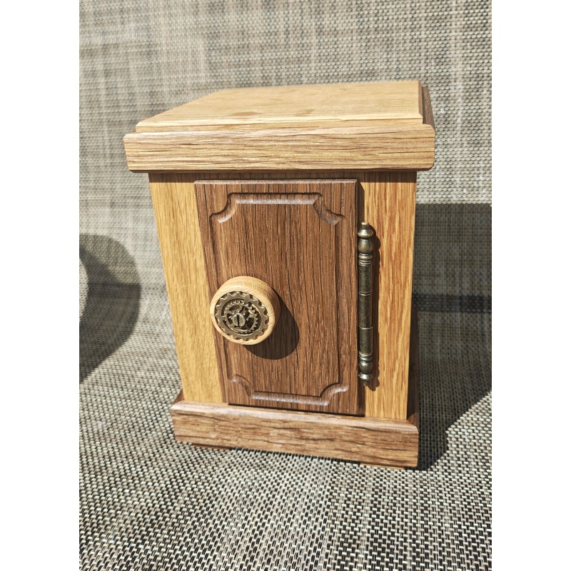 The Safe!   by Pelikan!