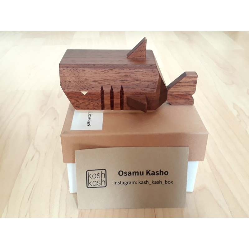 Little shark karakuri box by Osamu Kasho