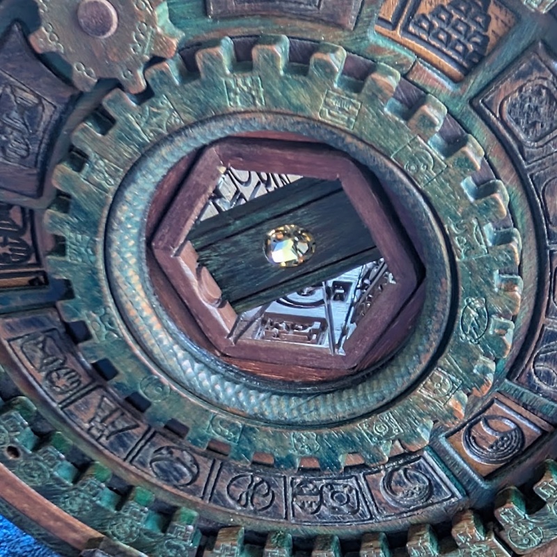 SunDial #40 by Jesse Born / Robert Yarger (Stickman)