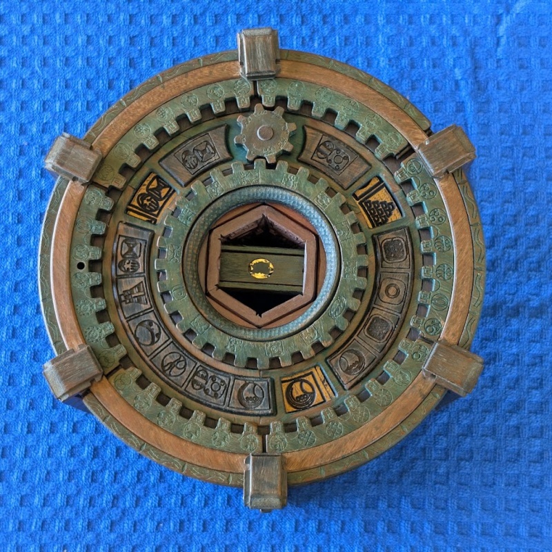 SunDial #40 by Jesse Born / Robert Yarger (Stickman)