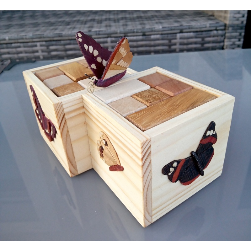 Puzzerfly Boxes