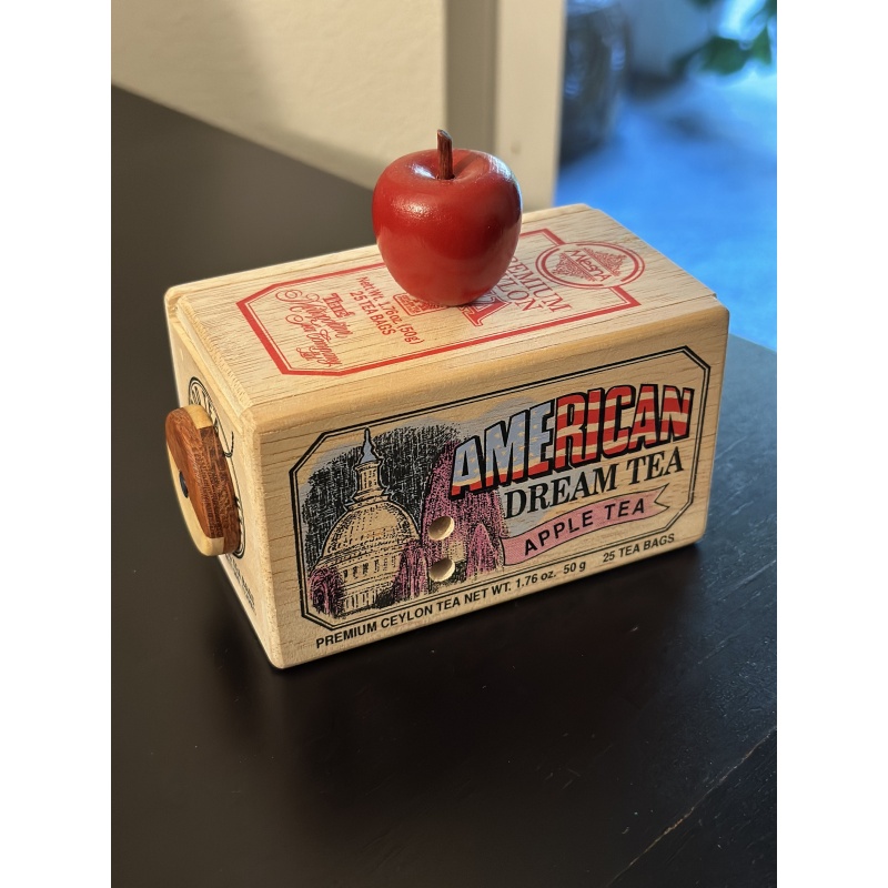 Apple Tea Box - Kel Snache