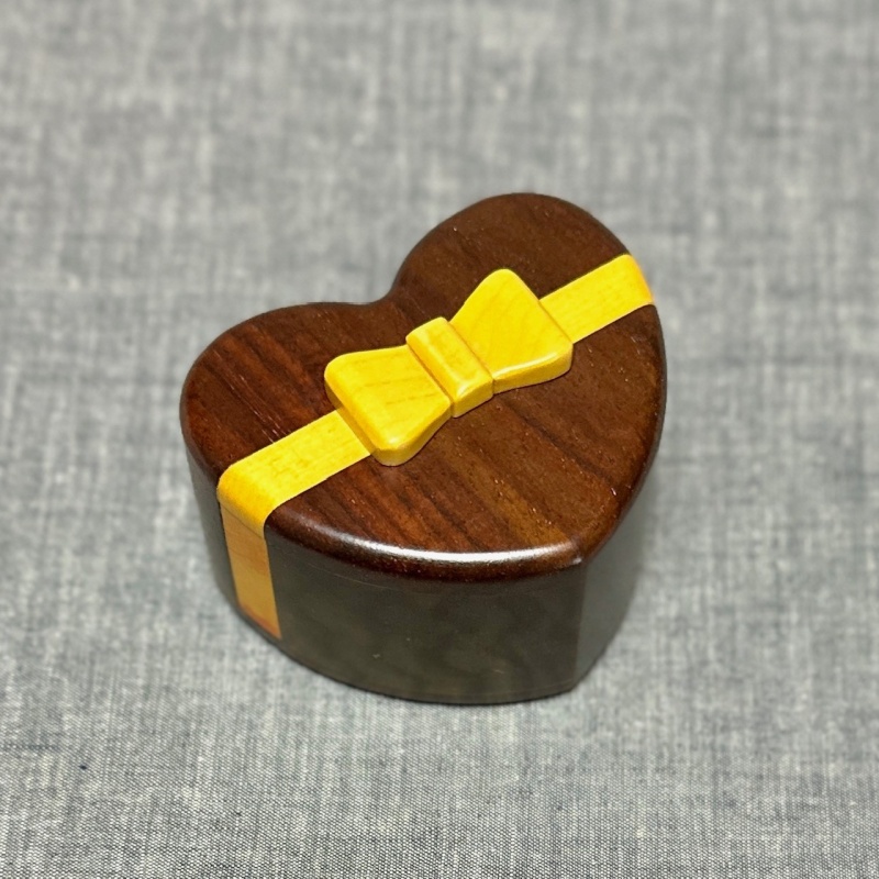 Love Box 5 (P-3-5) by Akio Kamei KCG