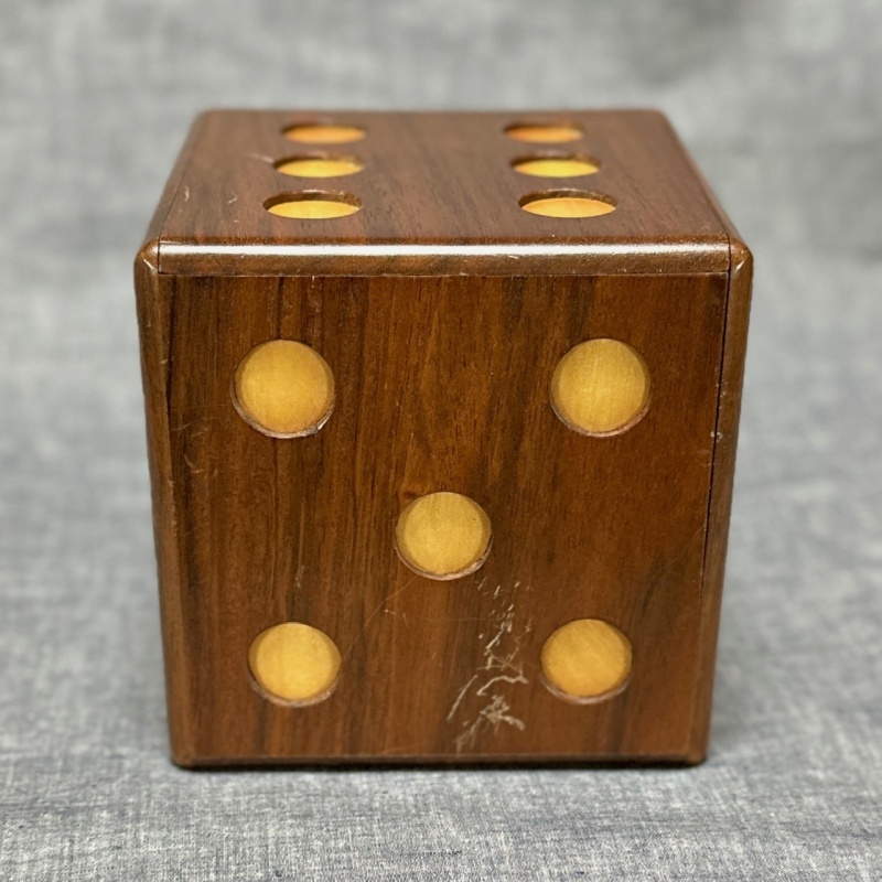 Dice (Large Size) (P-9-1) by Akio Kamei KCG