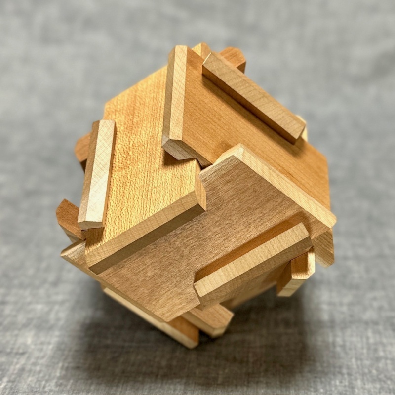 Hollow Burr Box (K-6) by Akio Kamei KCG