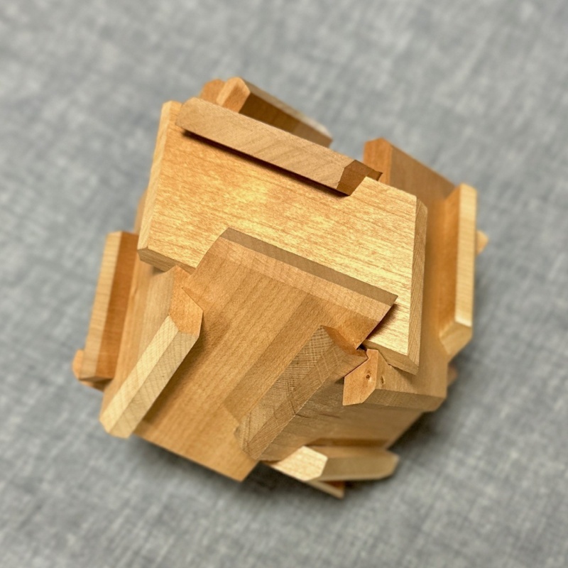 Hollow Burr Box (K-6) by Akio Kamei KCG