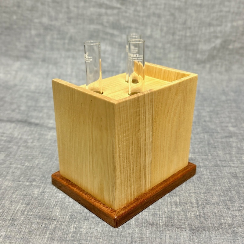 Karakuri Test Tube Box