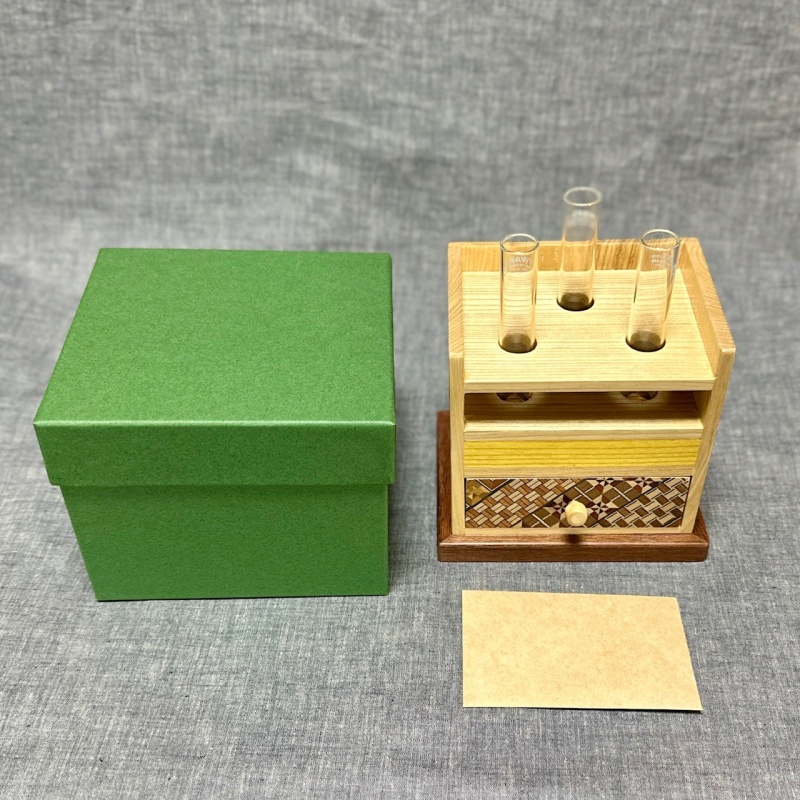 Karakuri Test Tube Box