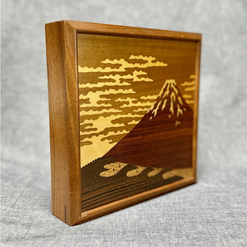 Secret Panel Box Akafuji