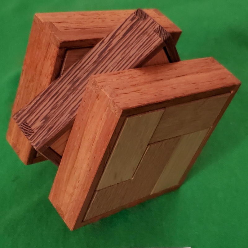 Twist L Dan by Takeyuki Endo