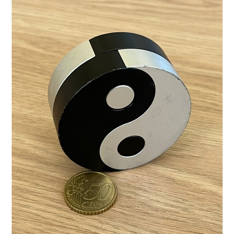 Tai Ji 69 (Yin Yang 69) Strijbos